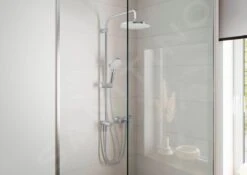 Hansgrohe Vernis Blend - Doucheset Showerpipe 200 Reno, EcoSmart, Chroom 26099000 -Douche Uitrusting d33ca658322a1e3a303711bb